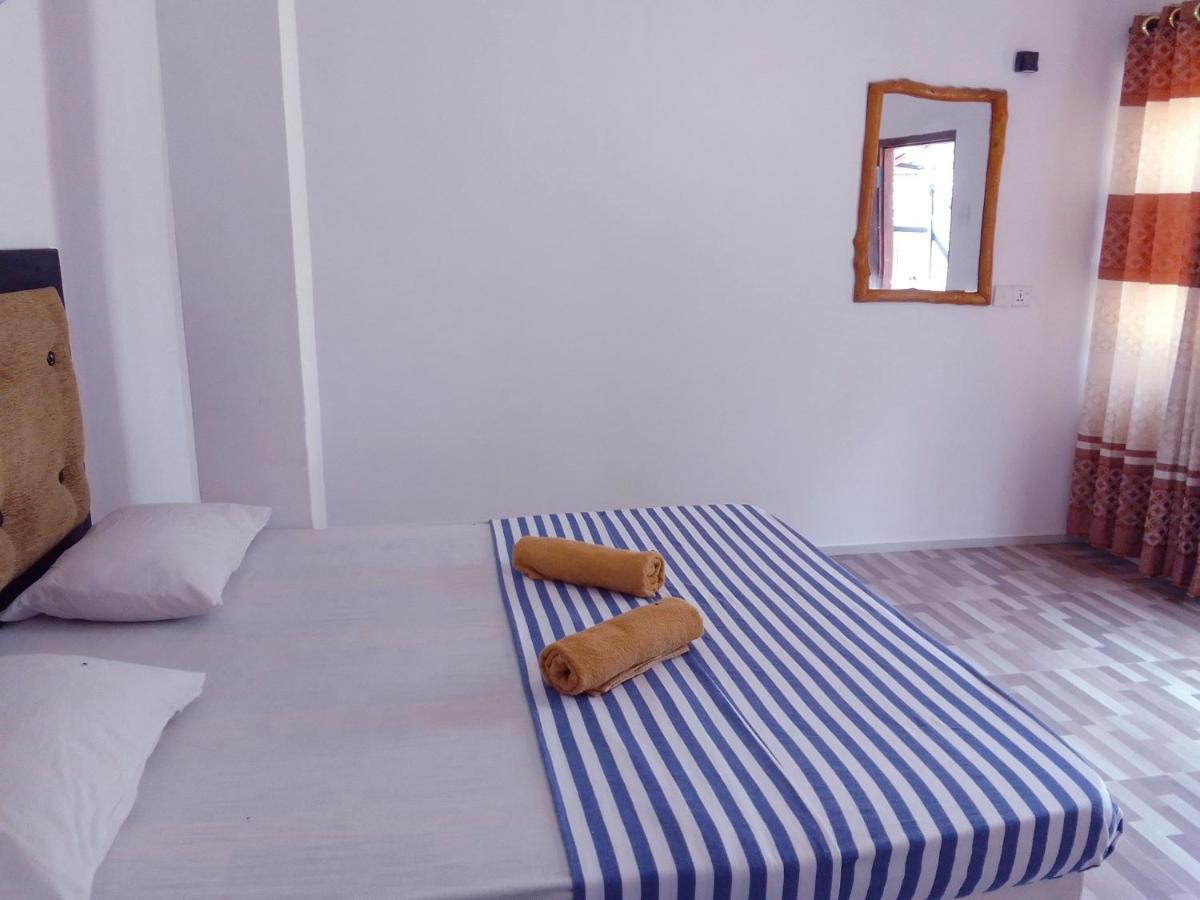 Big House Udawalawe Bed & Breakfast Екстериор снимка