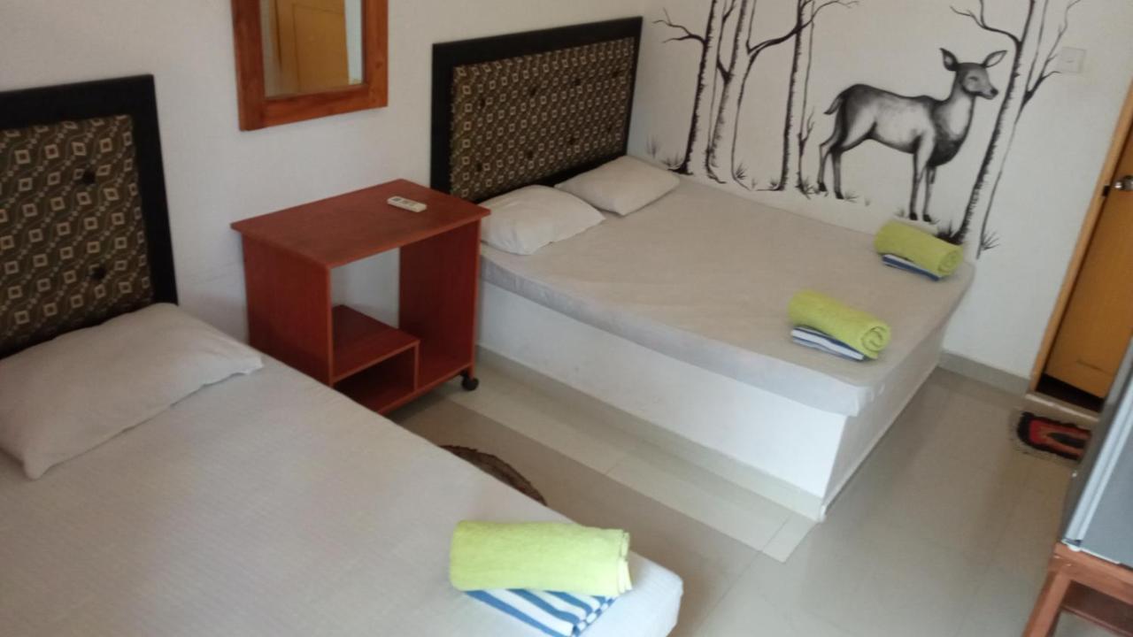 Big House Udawalawe Bed & Breakfast Екстериор снимка